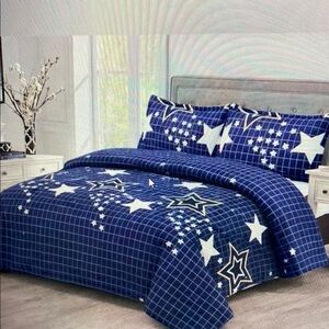 Starry Night Blue quilt Set